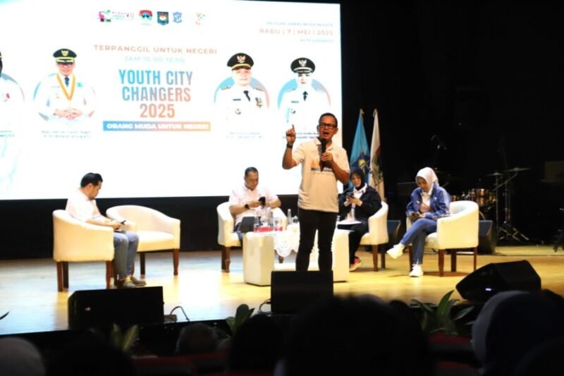 Wamendagri Bima Arya saat menjadi narasumber pada acara Youth City Changers Asosiasi Pemerintah Kota Seluruh Indonesia (APEKSI) Bincang Muda I