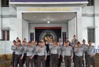 Lapas Banjarbaru melaksanakan ikrar zero narkoba dan handphone yang dipimpin Kepala Lapas, I Made Supartana serta diikuti oleh jajaran pegawai di halaman kantor Lapas Banjarbaru.