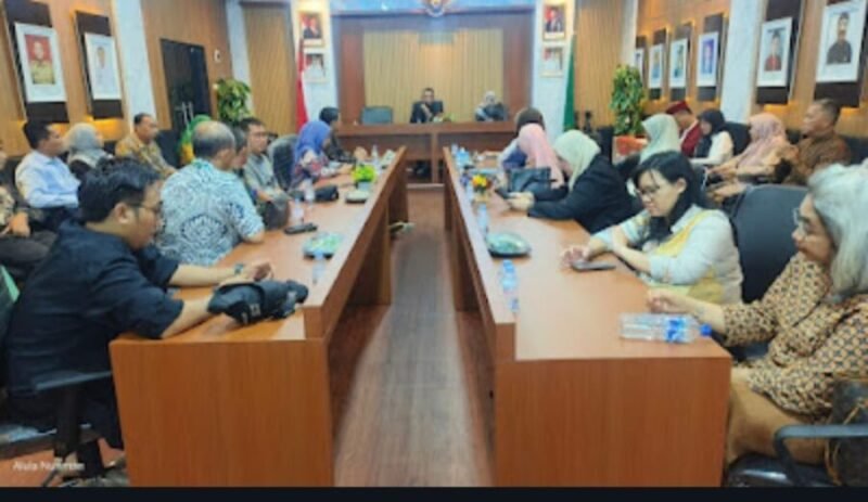 Penandatanganan Kerjasama Layanan Akta Kelahiran Dengan 13 Rumah Sakit Swasta
