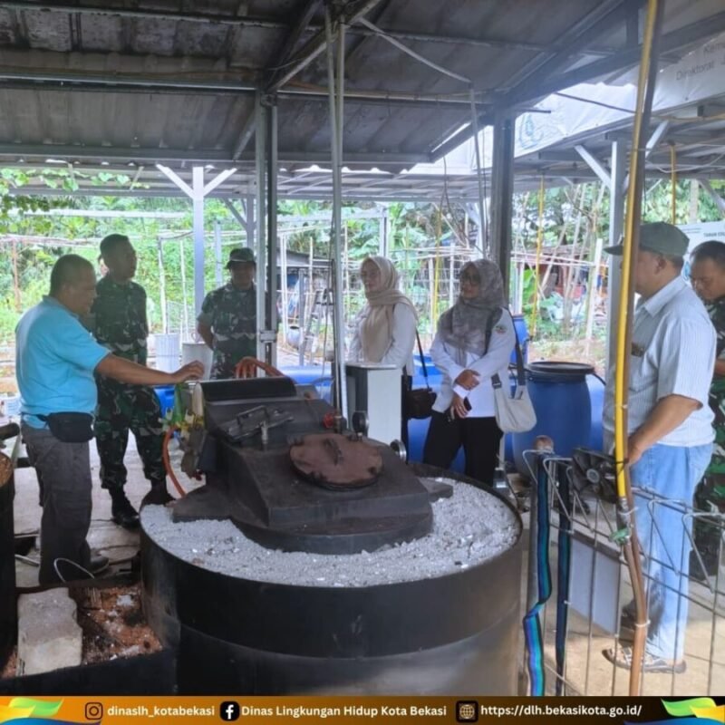 Dinas Lingkungan Hidup Kota Bekasi menerima kunjungan kerja Dandim 0507/Bekasi Letkol Arm Krisrantau.