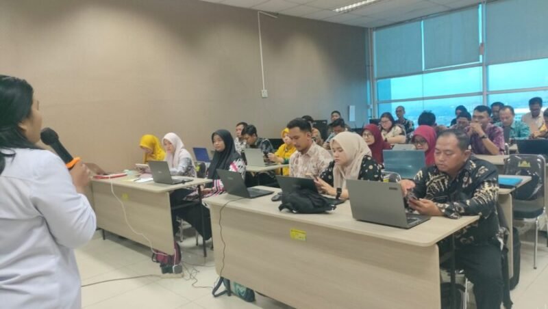 Pemerintah Kota Bekasi berkolaborasi dengan BPSDMP Kominfo Jakarta mengadakan kegiatan Digital Talent Scholarship : Government Transformation Academy secara Offline