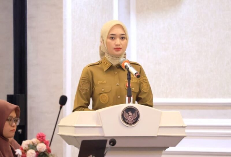 Wakil Gubernur Lampung, Jihan Nurlela, saat membuka kegiatan Evaluasi Reformasi Birokrasi dan SAKIP Provinsi Lampung di Ruang Rapat Utama (Rupatama), Selasa (14/10/2025).