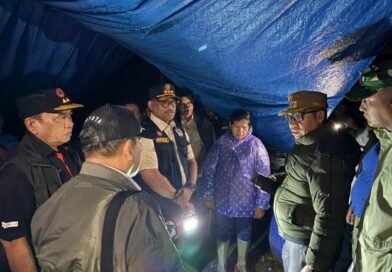 Kemendagri dan BNPB Gerak Cepat Tangani Banjir dan Longsor di Tapanuli Utara Kemendagri dan BNPB Gerak Cepat Tangani Banjir dan Longsor di Tapanuli Utara