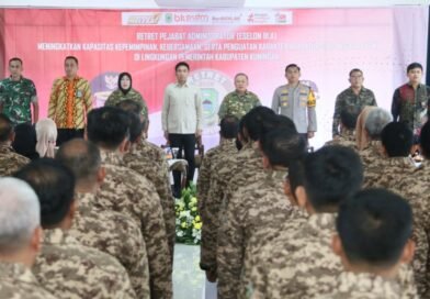 Wamendagri Akhmad Wiyagus Buka Retret Pejabat Administrator Kabupaten Kuningan