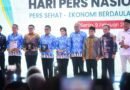 Gubernur Banten Andra Soni Terima PWI Awards pada Puncak HPN 2026