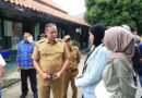 Sidak SMPN 52 Bekasi, Wali Kota Tri Adhianto Tegaskan Sanksi Tegas Oknum TU Sidak SMPN 52 Bekasi, Wali Kota Tri Adhianto Tegaskan Sanksi Tegas Oknum TU