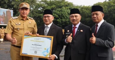 Wali Kota Bekasi Salurkan Bantuan bagi Penyandang Disabilitas Wali Kota Bekasi Salurkan Bantuan bagi Penyandang Disabilitas