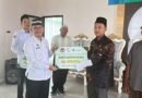Peduli Pendidikan, LAZISKU Lampung Beri Tanda Kasih untuk Guru Honorer