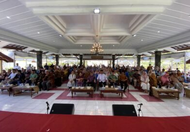 Trah Prawirosentiko Gelar Silaturahmi Keluarga Besar di Sleman Trah Prawirosentiko Gelar Silaturahmi Keluarga Besar di Sleman