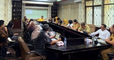Bapemperda DPRD Kota Bekasi Bahas Raperda Produk Non Halal dan Pencegahan Perilaku Seksual Berisiko Bapemperda DPRD Kota Bekasi Bahas Raperda Produk Non Halal dan Pencegahan Perilaku Seksual Berisiko