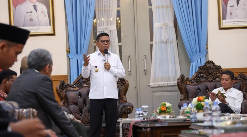 Gubernur Banten Lepas 21 Petani Milenial Magang ke Jepang Gubernur Banten Lepas 21 Petani Milenial Magang ke Jepang