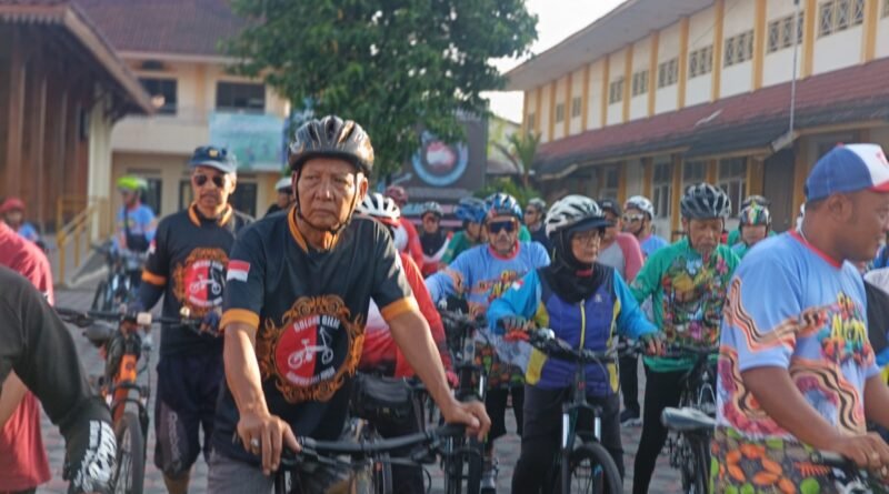HUT ke-9 ALGOJO Diwarnai Gowes Bareng dan Aksi Sosial di Sleman