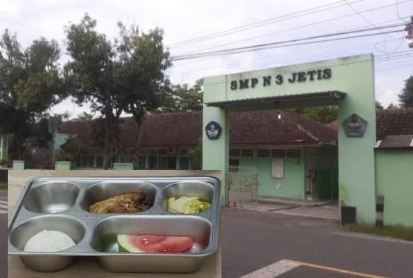 Dinkes Bantul Uji Sampel Makanan Terkait Dugaan Keracunan di SMPN 3 Jetis