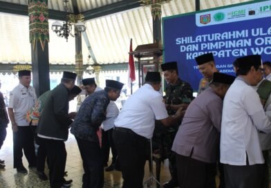 Halalbihalal MUI Wonosobo, Dandim Tekankan Pentingnya Persatuan di Tengah Dinamika Global Halalbihalal MUI Wonosobo, Dandim Tekankan Pentingnya Persatuan di Tengah Dinamika Global