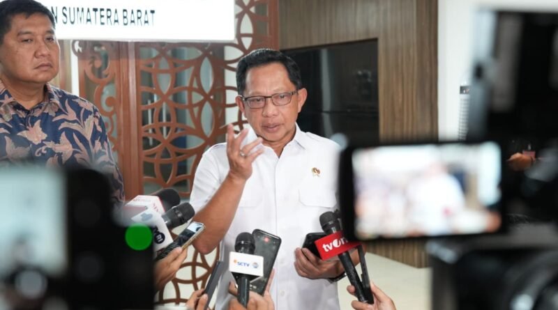 Mendagri Tito Karnavian Minta Pemda Percepat Pendataan Huntap Pascabencana Sumatera Mendagri Tito Karnavian Minta Pemda Percepat Pendataan Huntap Pascabencana Sumatera