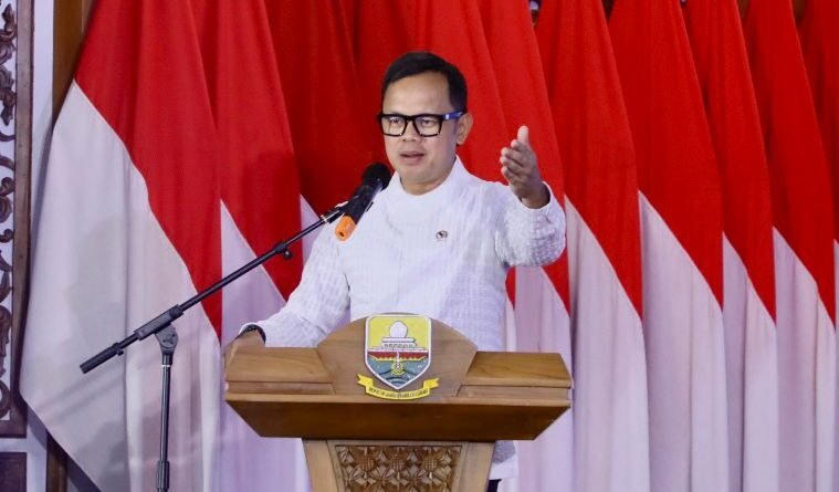 Wamendagri Bima Arya Dorong Pemda Manfaatkan Program Strategis Nasional sebagai Pengungkit Ekonomi Wamendagri Bima Arya Dorong Pemda Manfaatkan Program Strategis Nasional sebagai Pengungkit Ekonomi