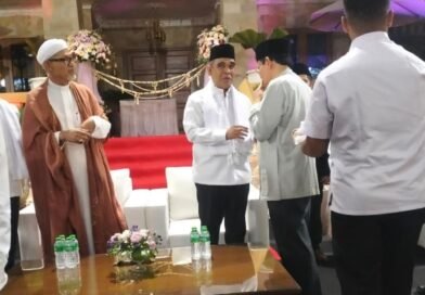Ribuan Jamaah Hadiri Haul dan Milad Ponpes Mama Bakry Sadeng di Bogor