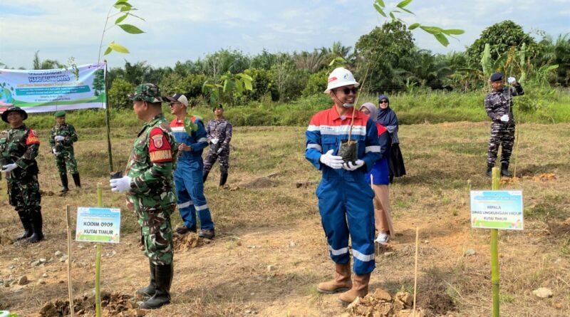 Sambut Hari Bumi, Pertamina EP Sangatta Perkuat Komitmen Lingkungan Lewat Penanaman Pohon