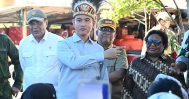 Wamendagri Ribka Haluk Dampingi Wapres Tinjau Pembangunan dan Layanan Publik di Papua
