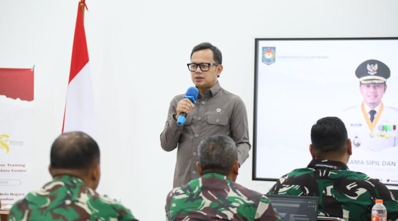 Wamendagri Bima Arya Tekankan Pentingnya Sinergi Sipil-Militer untuk Jaga Stabilitas Nasional