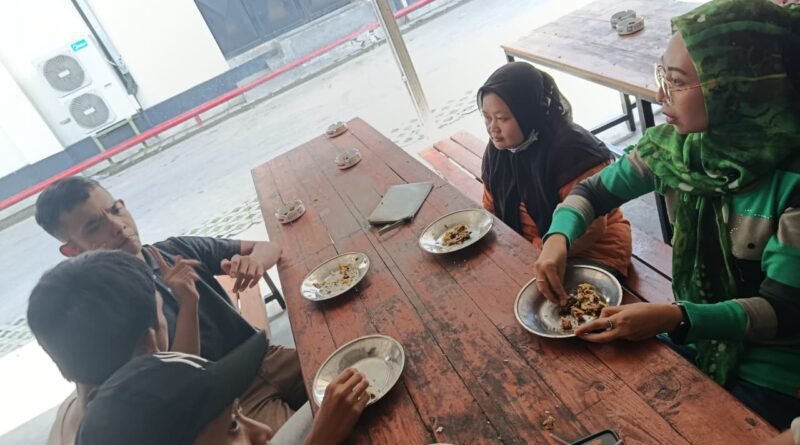 Komitmen Inklusif Pabrik HS, Serap 70 Karyawan Disabilitas dan Tingkatkan Kesejahteraan