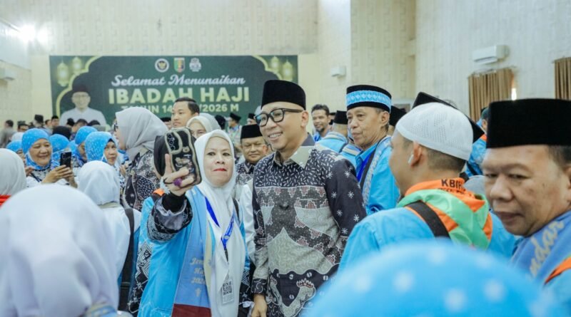 Gubernur Lampung Lepas Keberangkatan Jemaah Haji Kloter 7 Asal Bandar Lampung