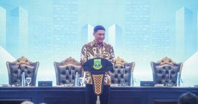 Sekda Deden Apriandi Tegaskan Dukungan Pemprov Banten terhadap Penguatan Tata Kelola Bank Banten