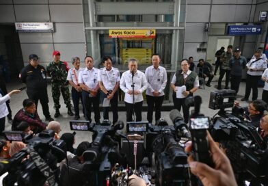 Menhub Dudy Tekankan Aspek Keselamatan Saat Pembukaan Kembali Stasiun Bekasi Timur Pascainsiden KA