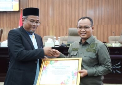 Dr. Sardi Efendi Kenalkan Peran DPRD kepada Generasi Muda Kota Bekasi