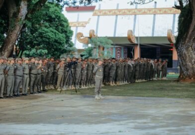 Sekdaprov Lampung Pimpin Apel Satpol PP, Tekankan Profesionalisme dan Penegakan Perda