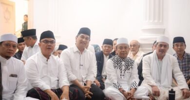 Wagub Banten Hadiri Haul Hj Ernani, Apresiasi Wakaf 100 Ribu Al-Qur’an