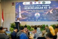 Ketua IABI menyampaikan sambutan dalam pembukaan Pertemuan Ilmiah Tahunan Kebencanaan ke-9 di Ballroom University Hotel UMY, Rabu (6/5)