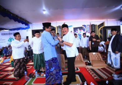 Herman Deru Hadiri Harlah ke-40 Ponpes Al Istiqomah dan Halal Bihalal di OKU Timur