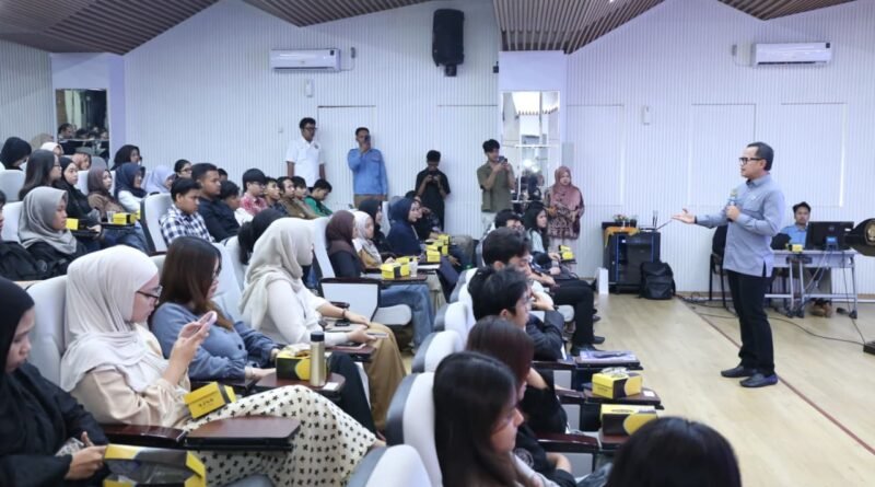 Wamendagri Bima Arya: Pemimpin Harus Punya Ideologi dan Keberanian Ambil Risiko