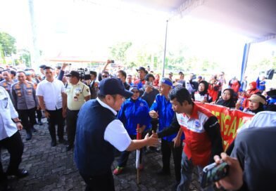 Herman Deru Wajibkan Perusahaan di Sumsel Laporkan Lowongan Kerja Lewat SIAPkerja