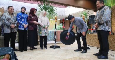 Wamendagri Bima Arya: Kepala Daerah Harus Inovatif Genjot PAD dan Pertumbuhan Ekonomi