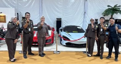 Ferrari hingga McLaren Ludes di BPA Fair 2026, Aset Sitaan Kasus EDC Cash Kejari Bekasi Tembus Belasan Miliar