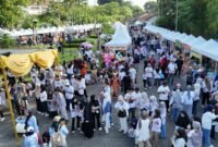 Foto kemeriahan kegiatan puncak Milad UMY ke-45 yang menghadirkan 100 UMKM dan 1.500 jamu gratis