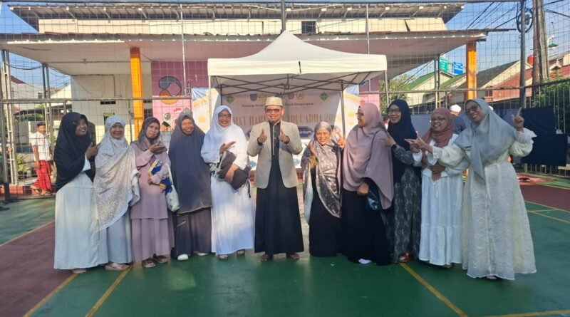 Sholat Idul Adha Vila Santika II Berlangsung Khidmat, Yusufsyah Putra Tekankan Nilai Pengorbanan dan Ketahanan Keluarga Sholat Idul Adha Vila Santika II Berlangsung Khidmat, Yusufsyah Putra Tekankan Nilai Pengorbanan dan Ketahanan Keluarga