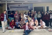 Mahasiswa Universitas Sultan Ageng Tirtayasa (Untirta) Kelompok 2 usai menggelar workshop di Pasanggrahan. (Dok Untirta)