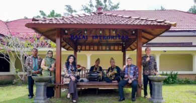 Wamen Ossy Minta Kantah Kota Banjarbaru Pastikan Masyarakat Tidak Menunggu Terlalu Lama Saat Urus Sertifikat