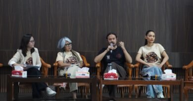 Lewat Film Jangan Buang Ibu, Erika Carlina Ingatkan Generasi Muda untuk Lebih Peduli Orang Tua