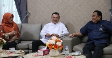 Plh Wali Kota Harris Bobihoe dan BKSAP DPR RI Bahas Strategi UMKM Menembus Pasar Global