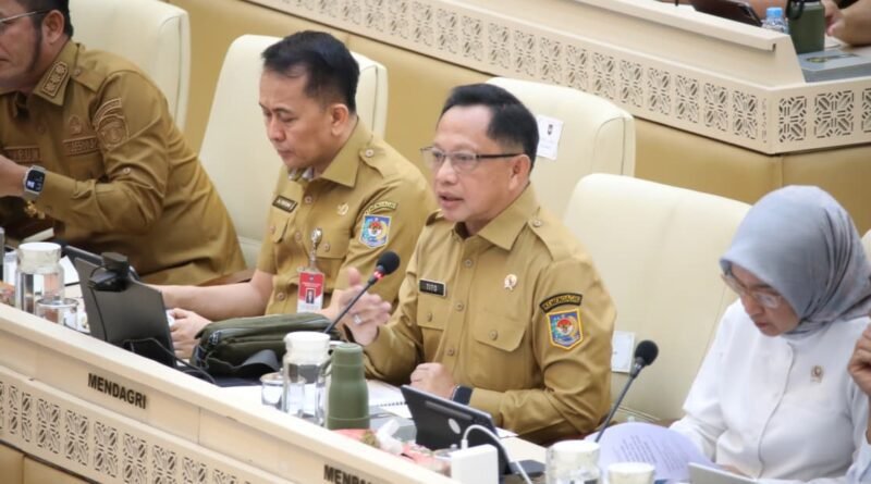 Mendagri Tito Tegaskan Tak Ada Opsi Pemberhentian, Paparkan Strategi Penanganan PPPK dan Honorer