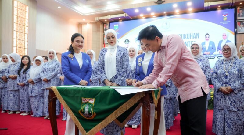 Wagub Dimyati Apresiasi IWAPI Banten, Perempuan Pengusaha Dinilai Bantu Ciptakan Lapangan Kerja Wagub Dimyati Apresiasi IWAPI Banten, Perempuan Pengusaha Dinilai Bantu Ciptakan Lapangan Kerja