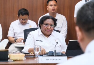 Wamendagri Ribka Haluk Pastikan Pemerintah Kawal Pembangunan KSPEAN Papua Selatan Wamendagri Ribka Haluk Pastikan Pemerintah Kawal Pembangunan KSPEAN Papua Selatan