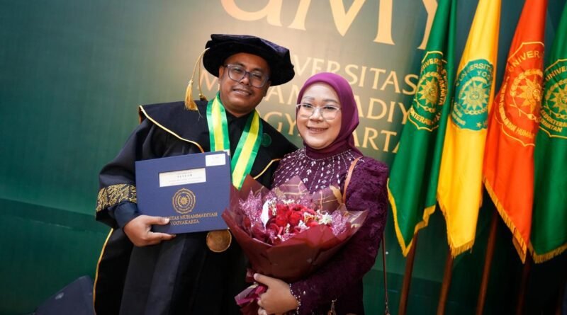 Dari Pos Satpam ke Gelar Doktor: Perjalanan Agung Sulistyo Menembus Batas Pendidikan