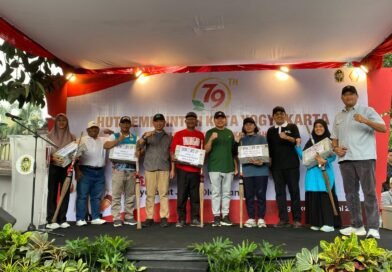 Ngepel Malioboro, Pemkot Yogyakarta Gaungkan Budaya Bersih dan Kelestarian Kota Ngepel Malioboro, Pemkot Yogyakarta Gaungkan Budaya Bersih dan Kelestarian Kota