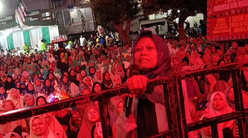 HUT ke-79 Pemkot Yogyakarta, Gus Iqdam Serukan Kota Berkah Melalui Penguatan Spiritual HUT ke-79 Pemkot Yogyakarta, Gus Iqdam Serukan Kota Berkah Melalui Penguatan Spiritual