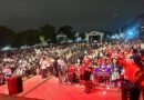 Lautan Jamaah Sambut Gus Iqdam, Mandala Krida Dipadati Sejak Pagi Lautan Jamaah Sambut Gus Iqdam, Mandala Krida Dipadati Sejak Pagi